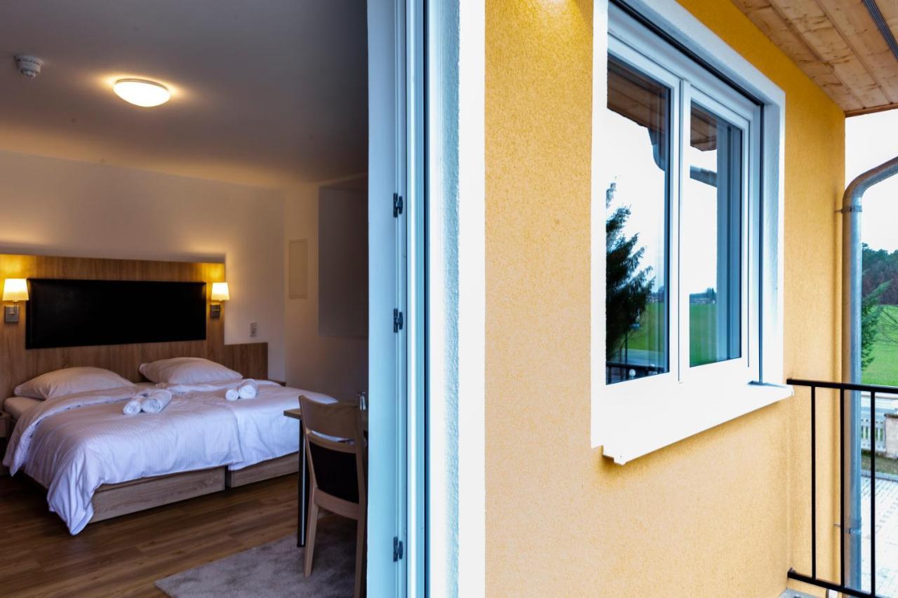 Motel Zur Dachsbaude Wandlitz Exteriör bild