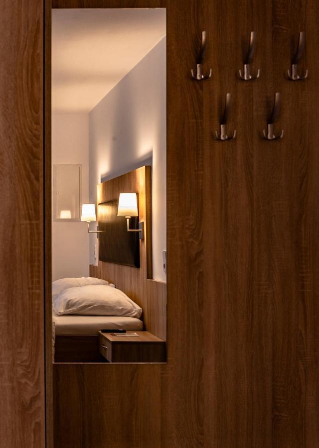 Motel Zur Dachsbaude Wandlitz Exteriör bild