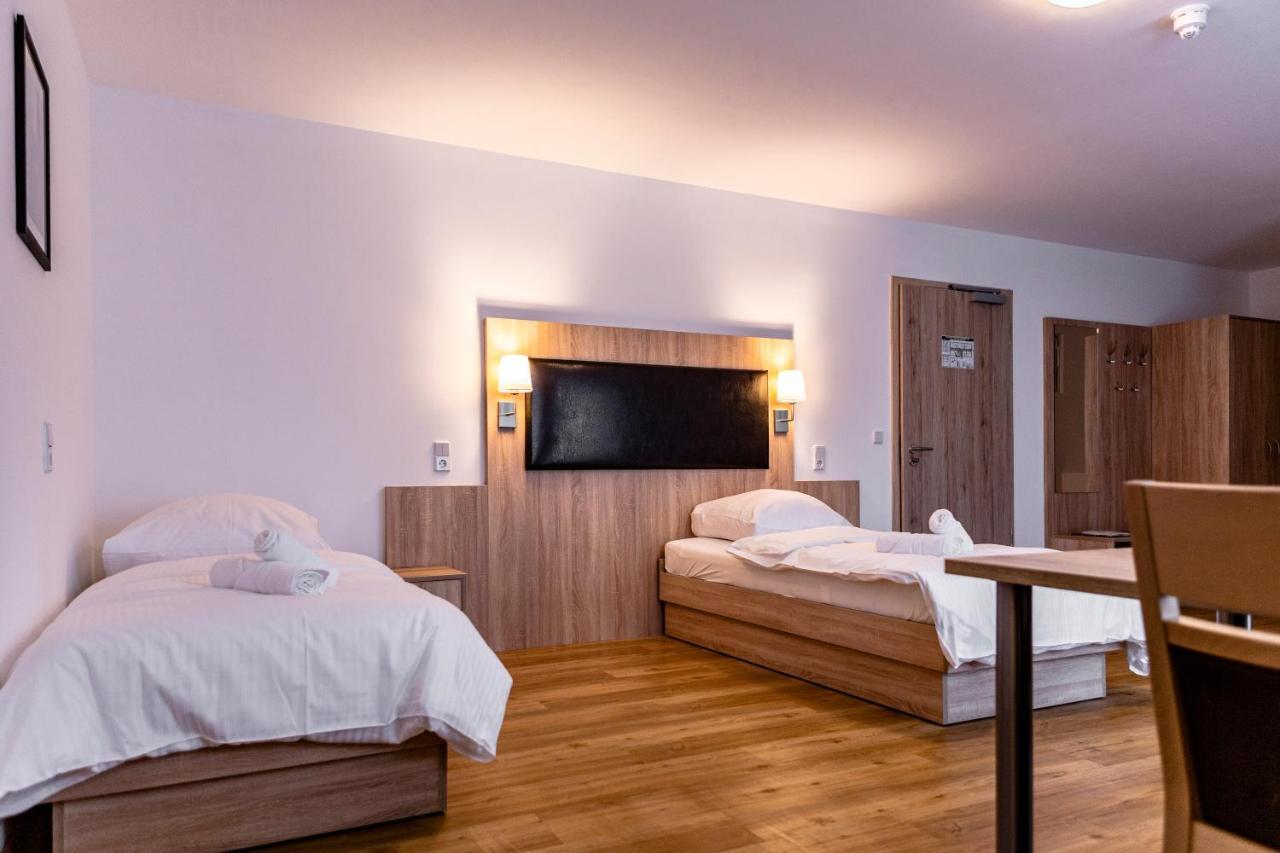 Motel Zur Dachsbaude Wandlitz Exteriör bild