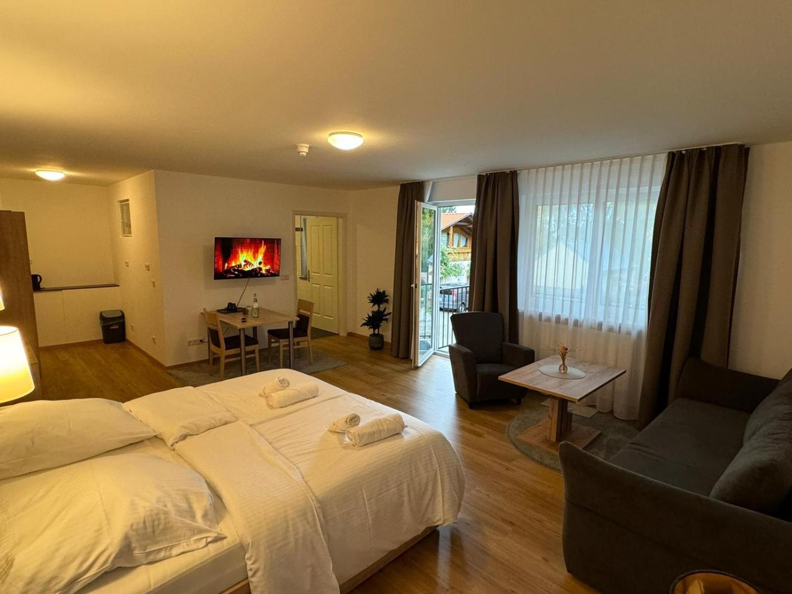 Motel Zur Dachsbaude Wandlitz Exteriör bild